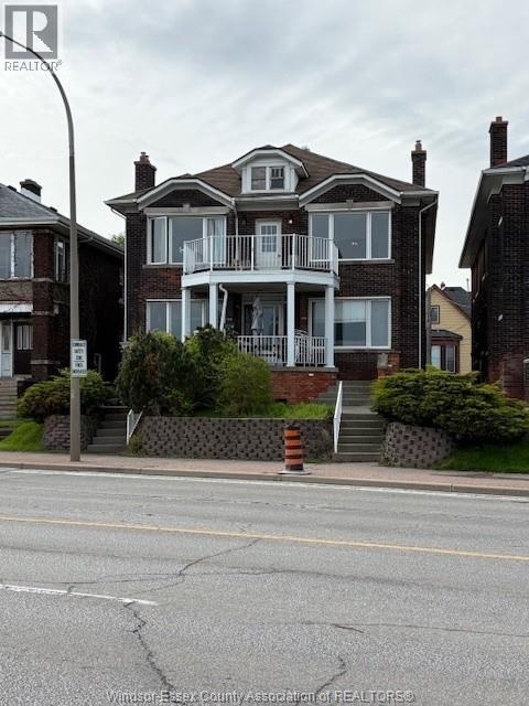1529 Riverside Drive, Windsor — primary photograph