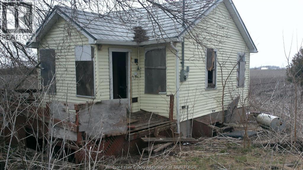Single Family — 1817 Mersea Rd E, Leamington, Ontario