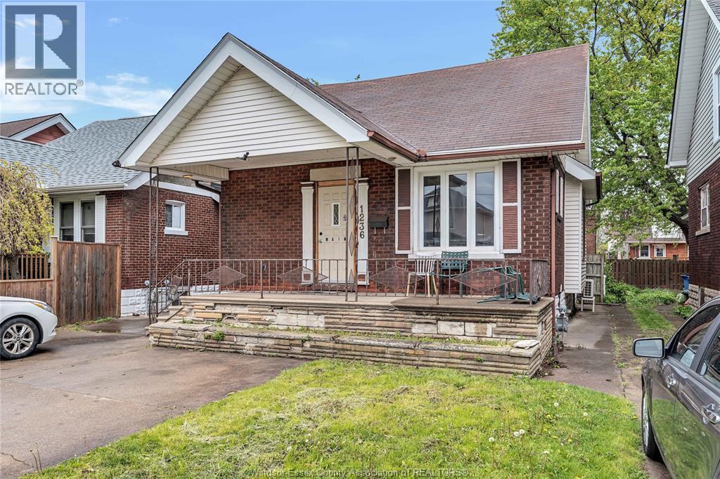 1236 Marentette Avenue #LOWER, Windsor — photograph 3