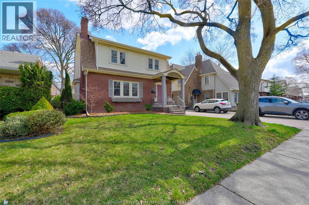 2146 Windermere, Windsor — photograph 3