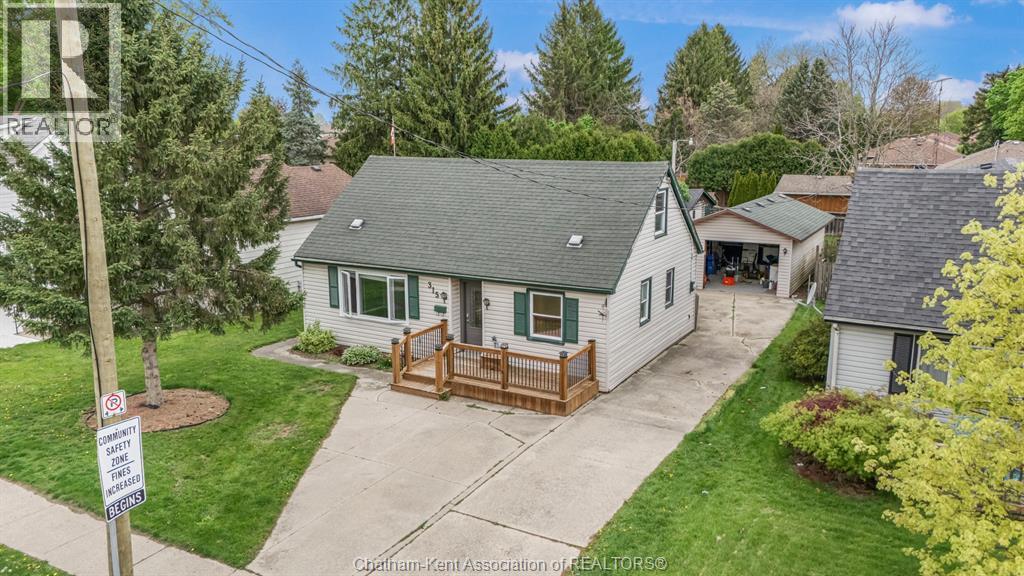 Single Family — 315 McNaughton Avenue, Chatham, Ontario