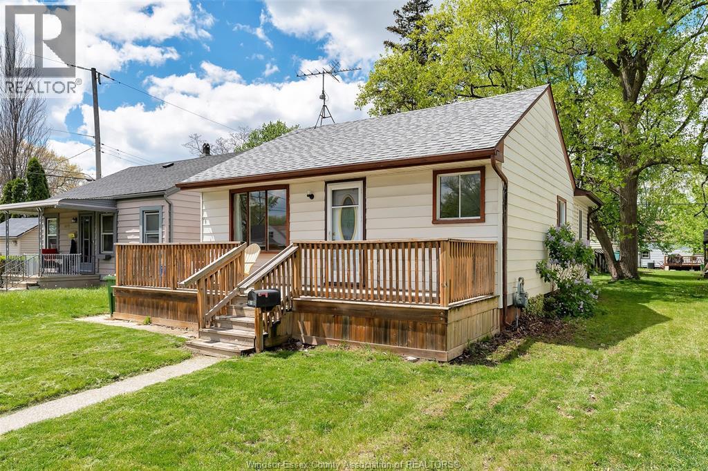 3666 Girardot Street, Windsor — photograph 2