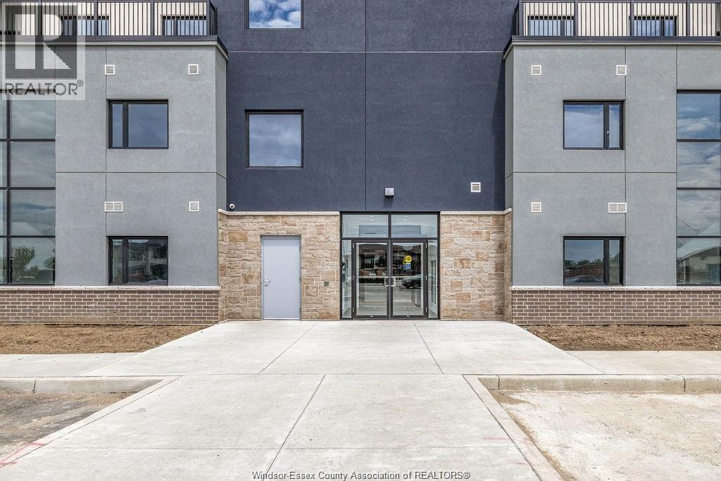 7337 Meo Boulevard #521, LaSalle — photograph 2