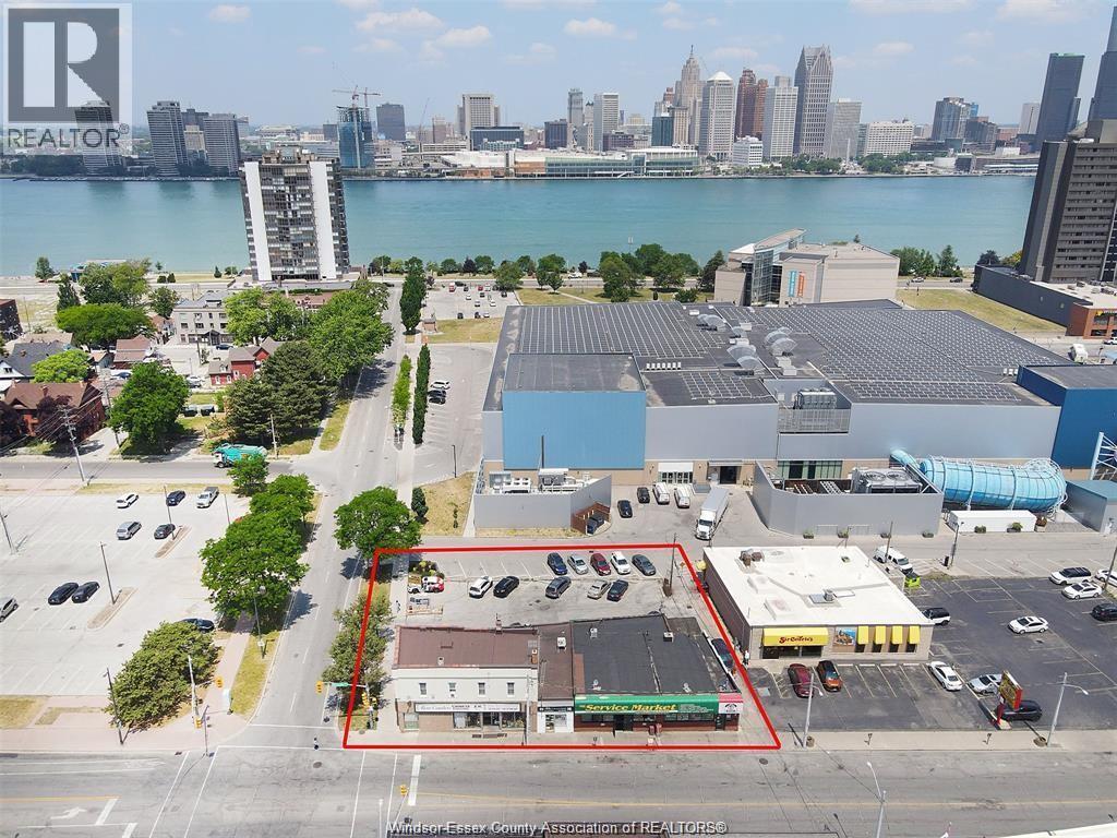 Industrial — 474-492 University Ave W, Windsor, Ontario