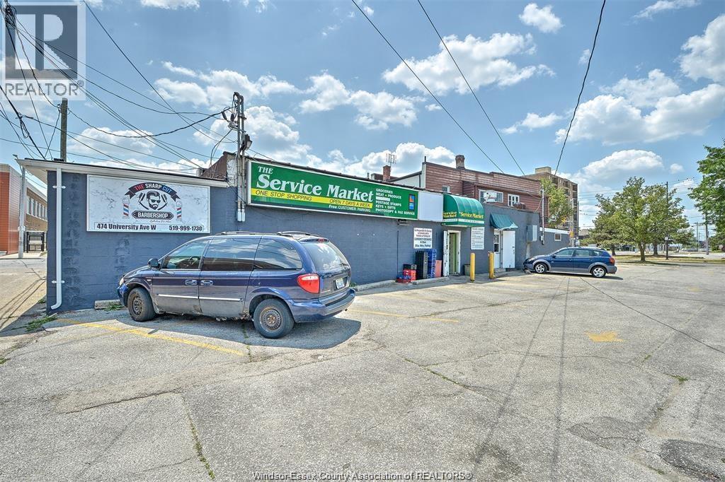 474-492 University Ave W, Windsor — photograph 3