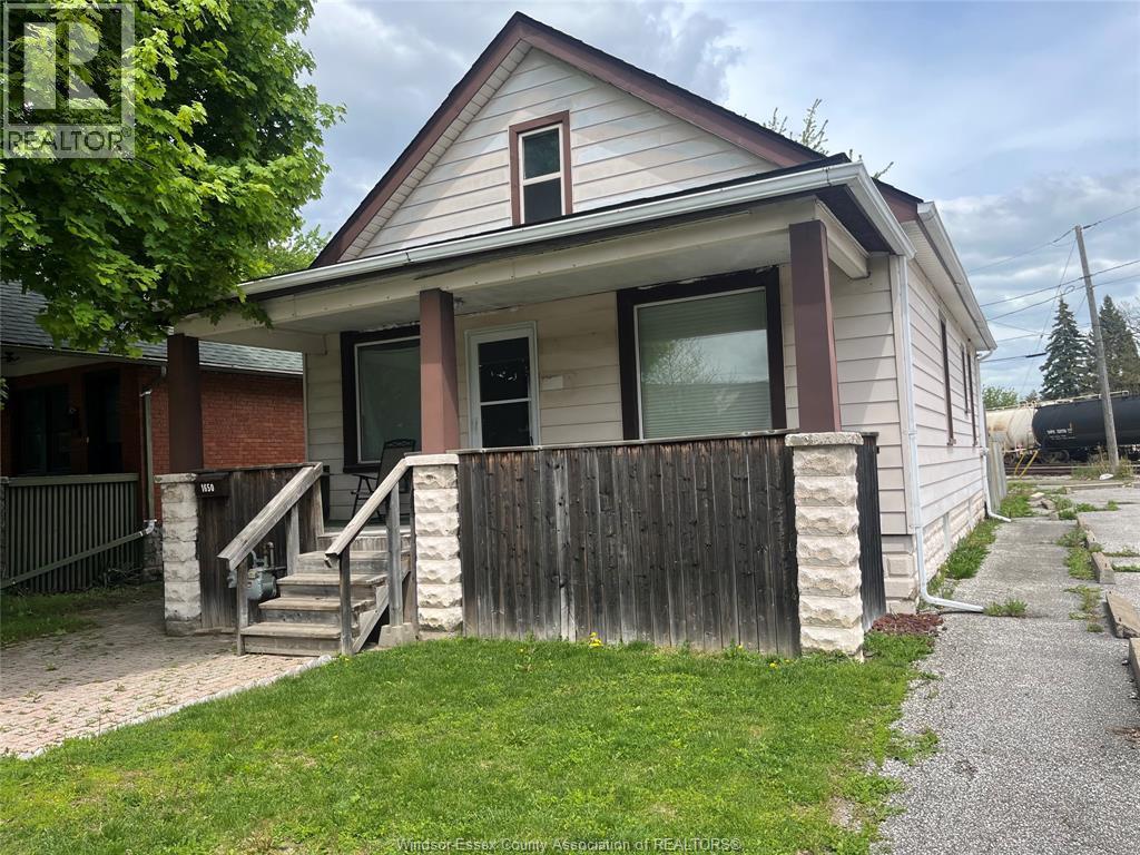 Single Family — 1650 Moy, Windsor, Ontario