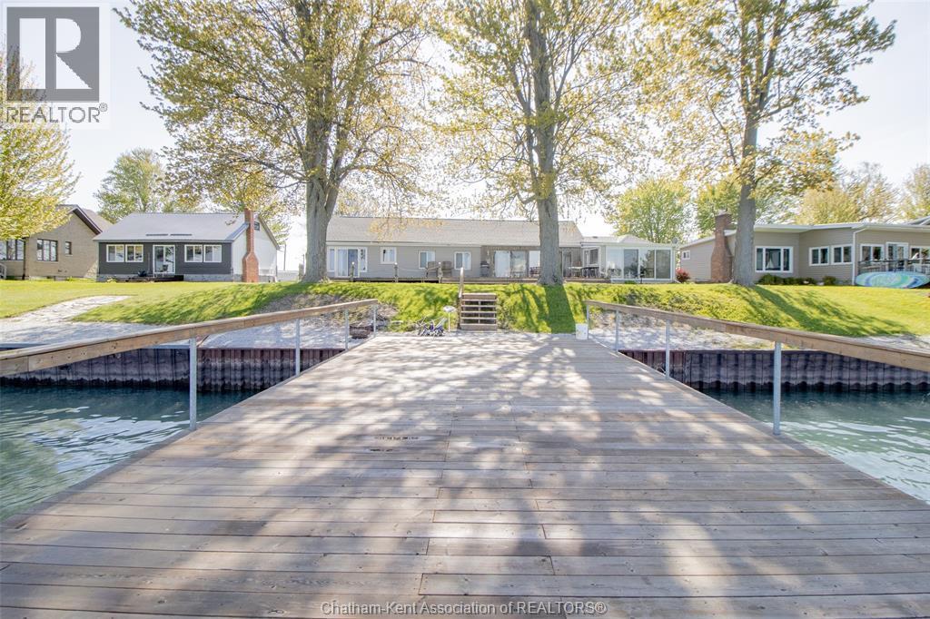 3057 St.clair Parkway, Sombra — photograph 2