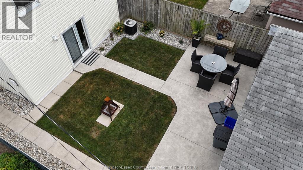 1527 Pierre, Windsor — photograph 2