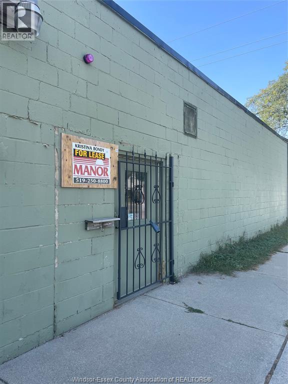 1391 Prince Road, Windsor — photograph 3