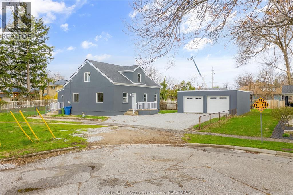 7800 Cecile Street, Windsor — photograph 2