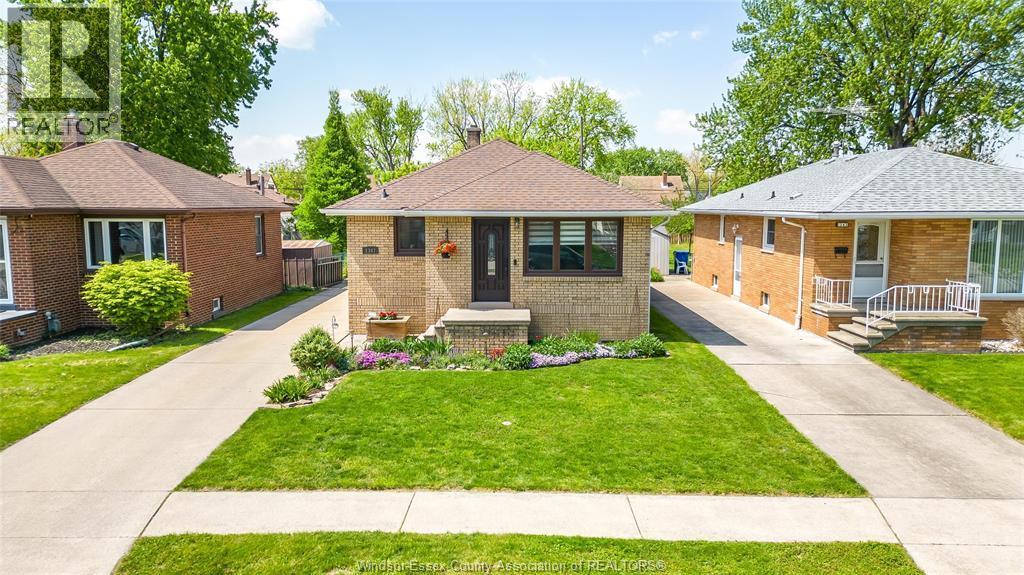Single Family — 1347 Bernard Road, Windsor, Ontario