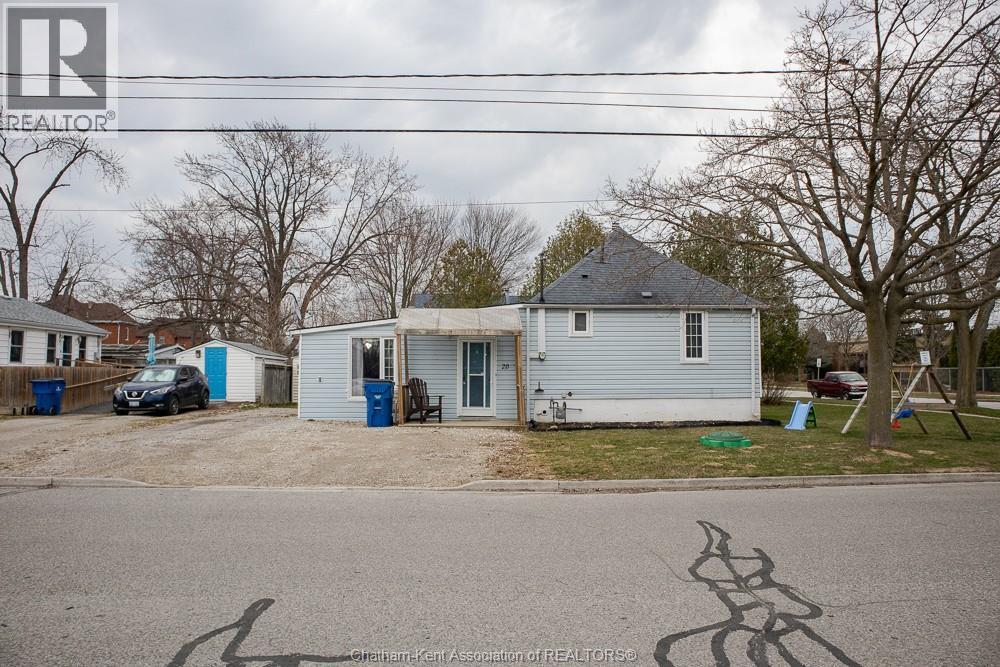 Single Family — 20 St.clair Street, Tilbury, Ontario