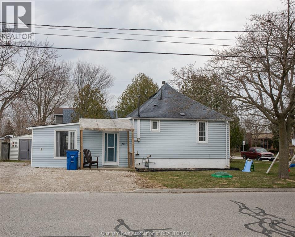 20 St.clair Street, Tilbury — photograph 2