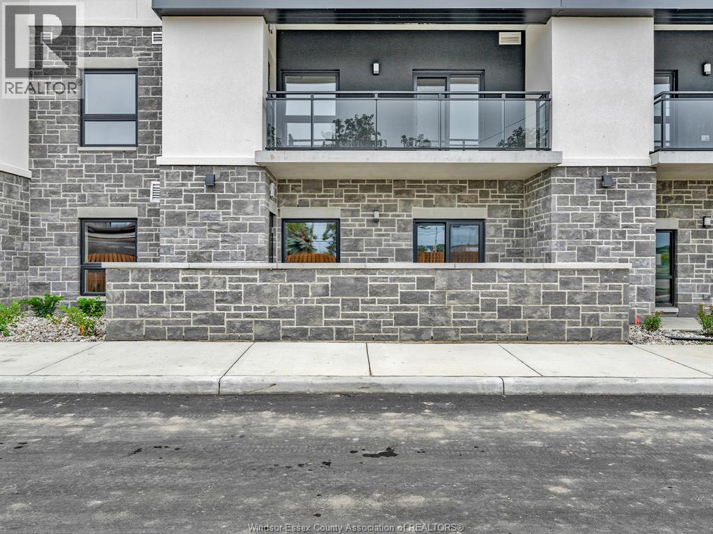 11646 Tecumseh Road #300, Windsor — photograph 3