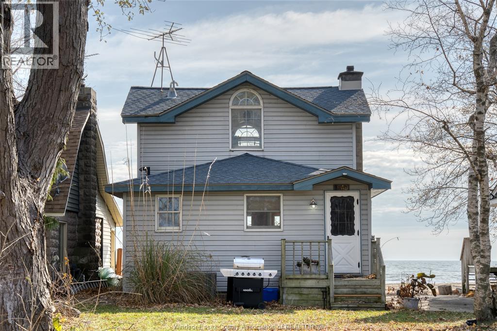 Single Family — 1049 Heritage Road, Kingsville, Ontario
