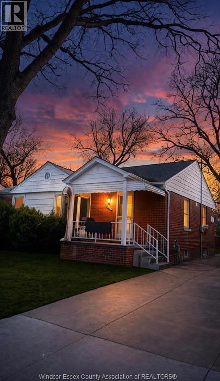 3295 Curry #Lower, Windsor — primary photograph