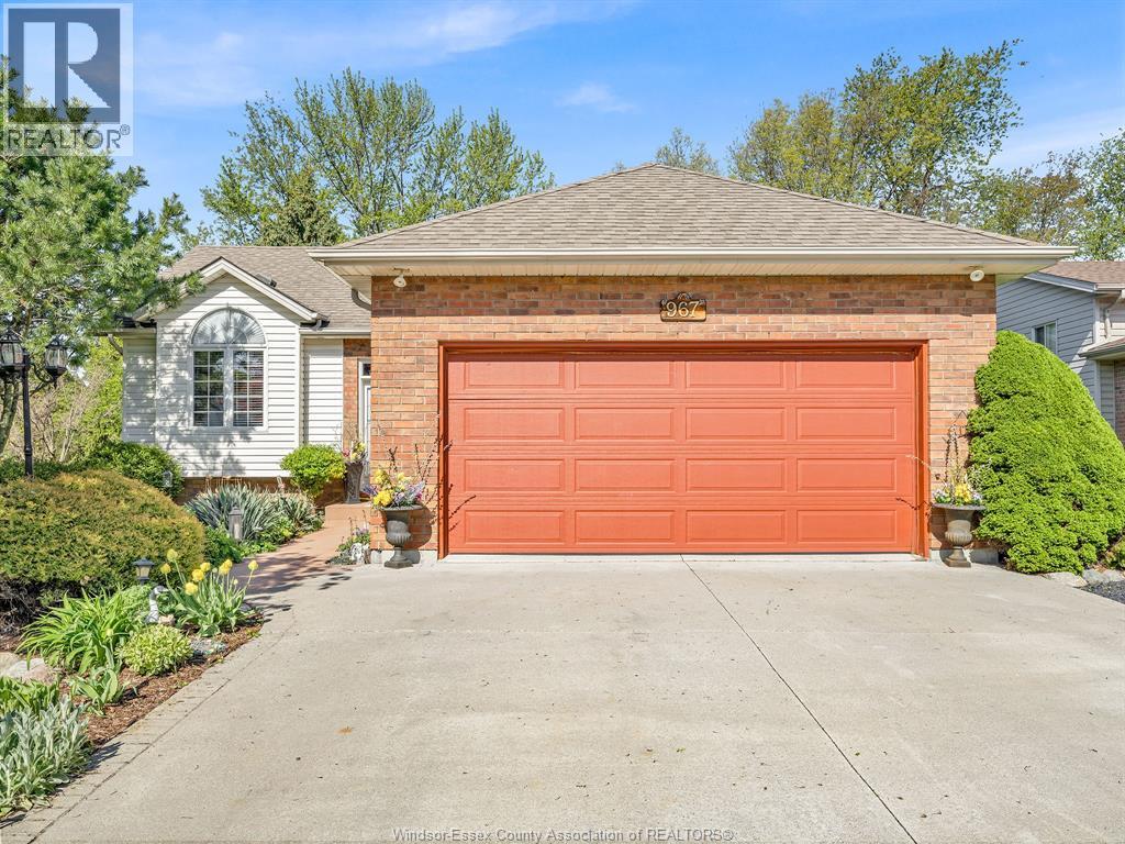 967 Wride Avenue, Kingsville — photograph 2