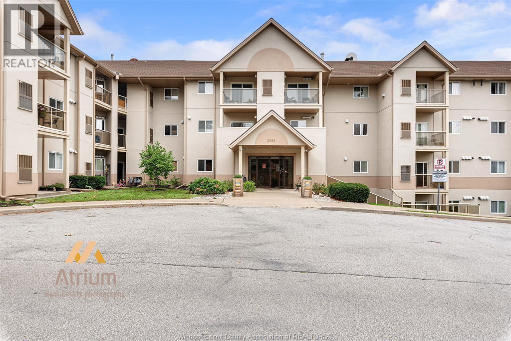 3000 Sandwich Street #206, Windsor — primary photograph