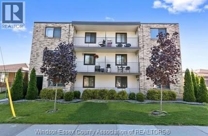 1580 Moy Avenue #303, Windsor — primary photograph