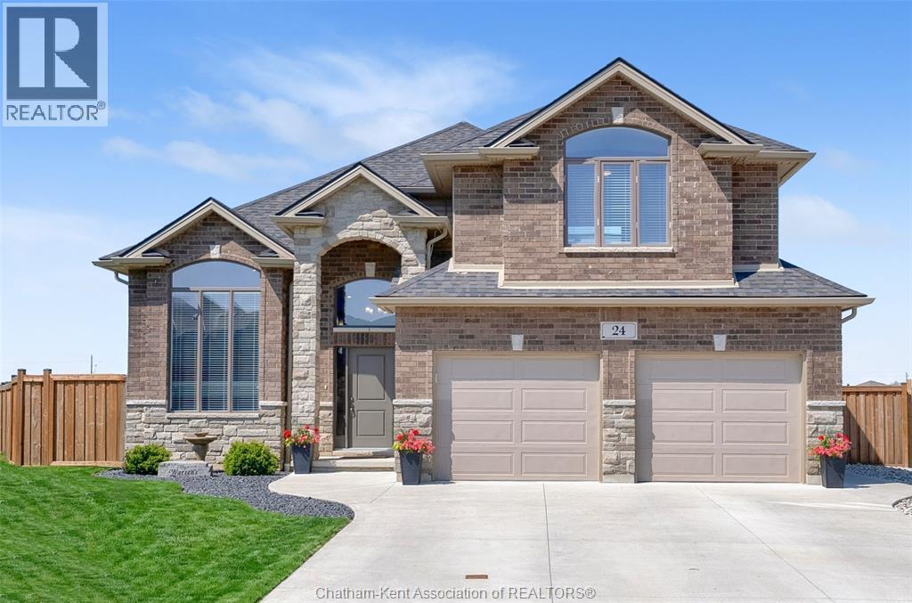 Single Family — 24 Sienna Court, Chatham, Ontario