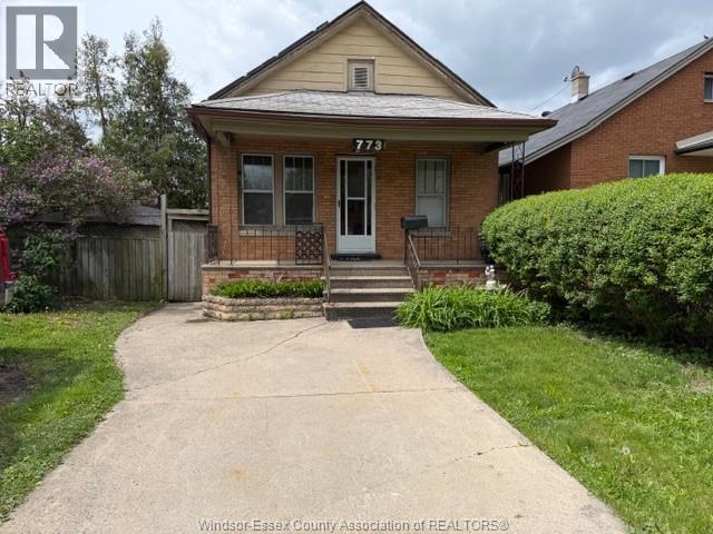 773 Glengarry Avenue, Windsor — primary photograph