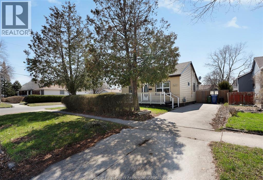 Single Family — 2497 Chandler, Windsor, Ontario