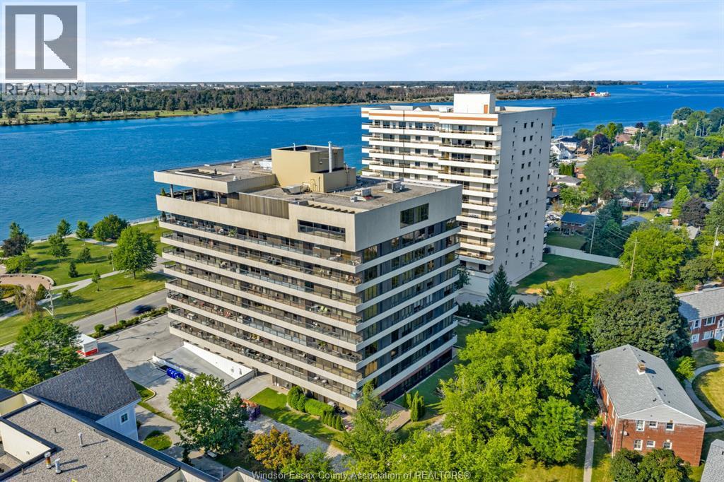 5125 Riverside Drive #202, Windsor — photograph 2