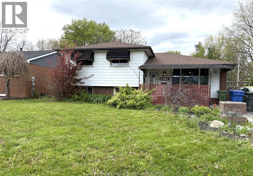 5544 Baldwin Avenue, Windsor — photograph 2