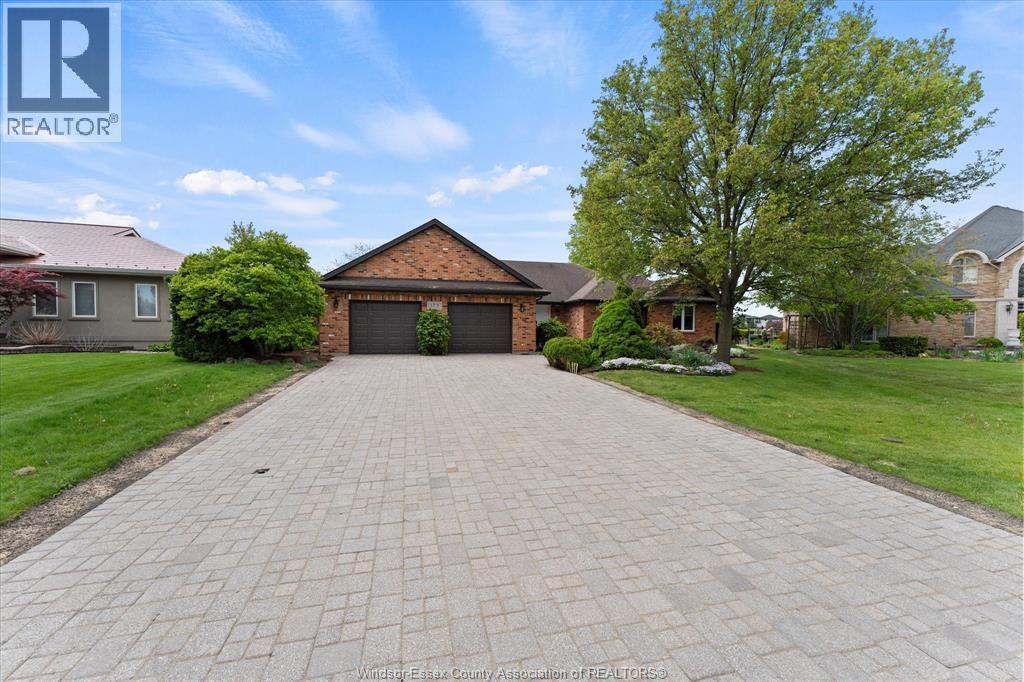 173 Clubview, Amherstburg — photograph 3