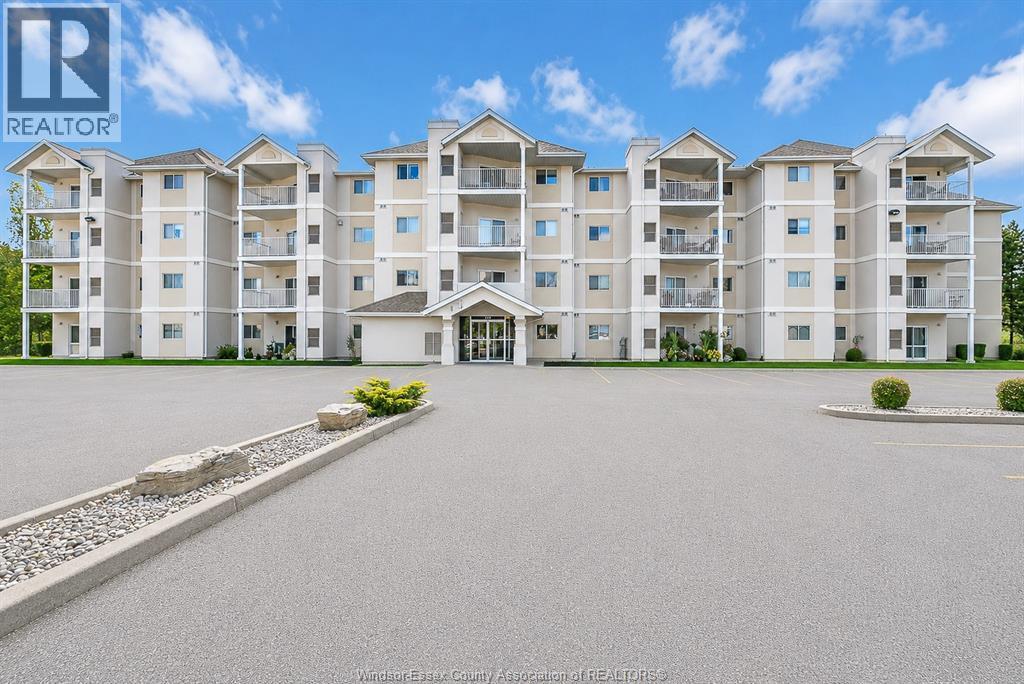 1547 Grand Marais Road #402, Windsor — primary photograph