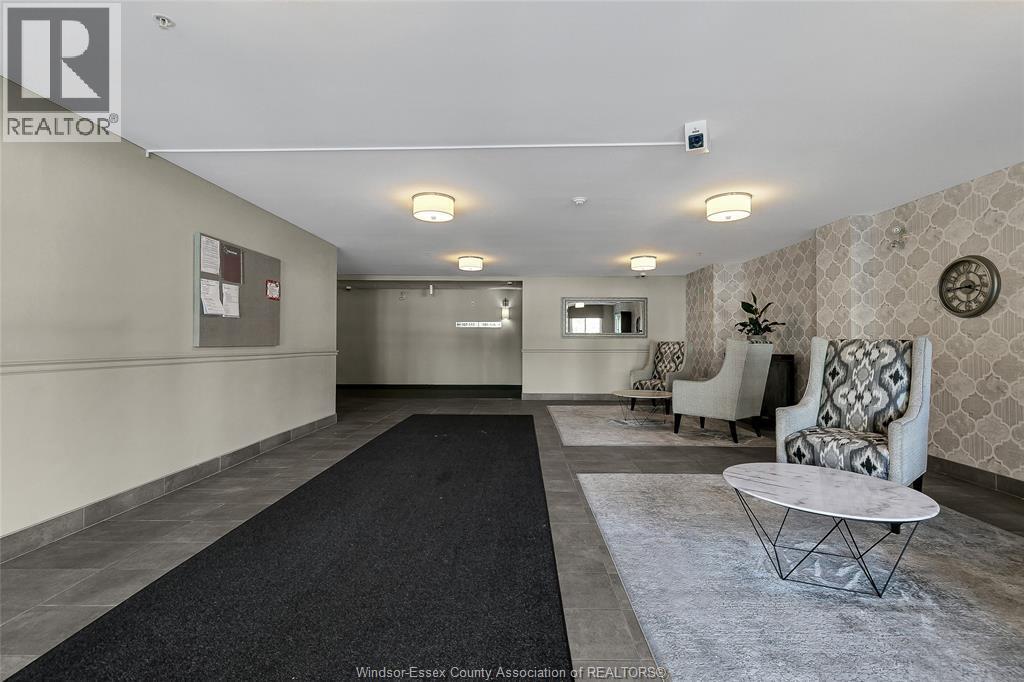 1547 Grand Marais Road #402, Windsor — photograph 3