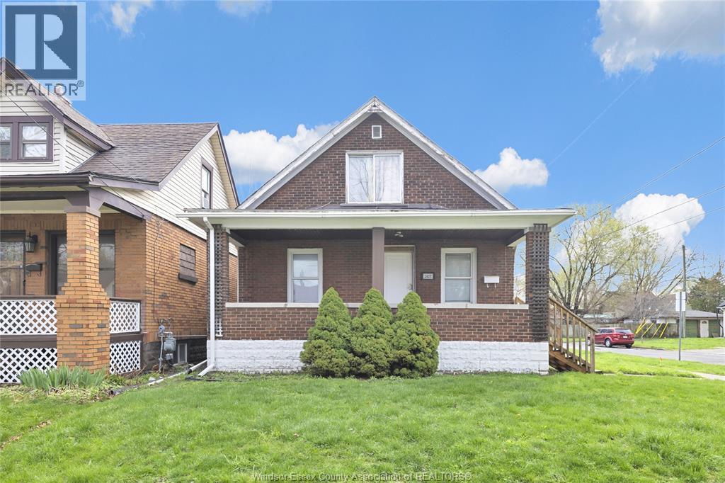 3497 Peter Street, Windsor — primary photograph