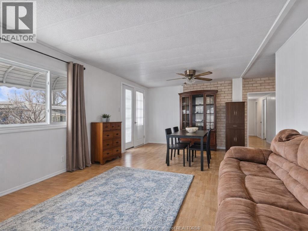 48 Malden Hill, Amherstburg — photograph 3