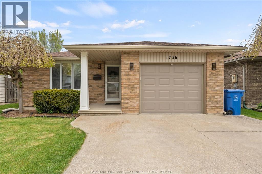 1736 Vicky Circle, Windsor — primary photograph