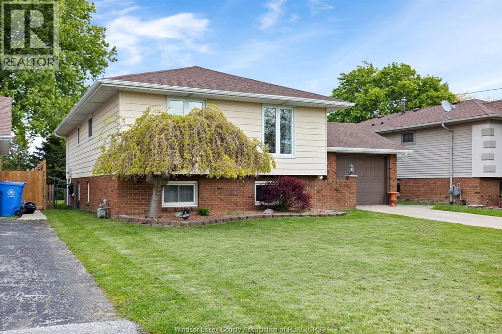 367 St Peter, Belle River — photograph 3