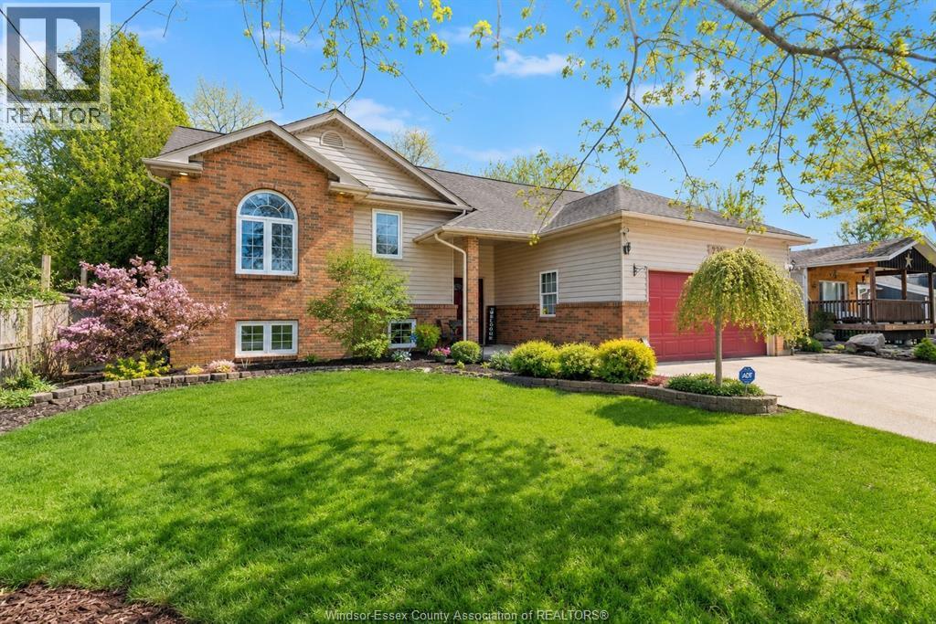 Single Family — 230 Erie Street, Harrow, Ontario