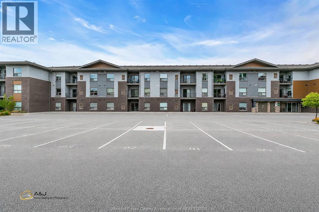 5840 Newman Boulevard #306, LaSalle — photograph 3