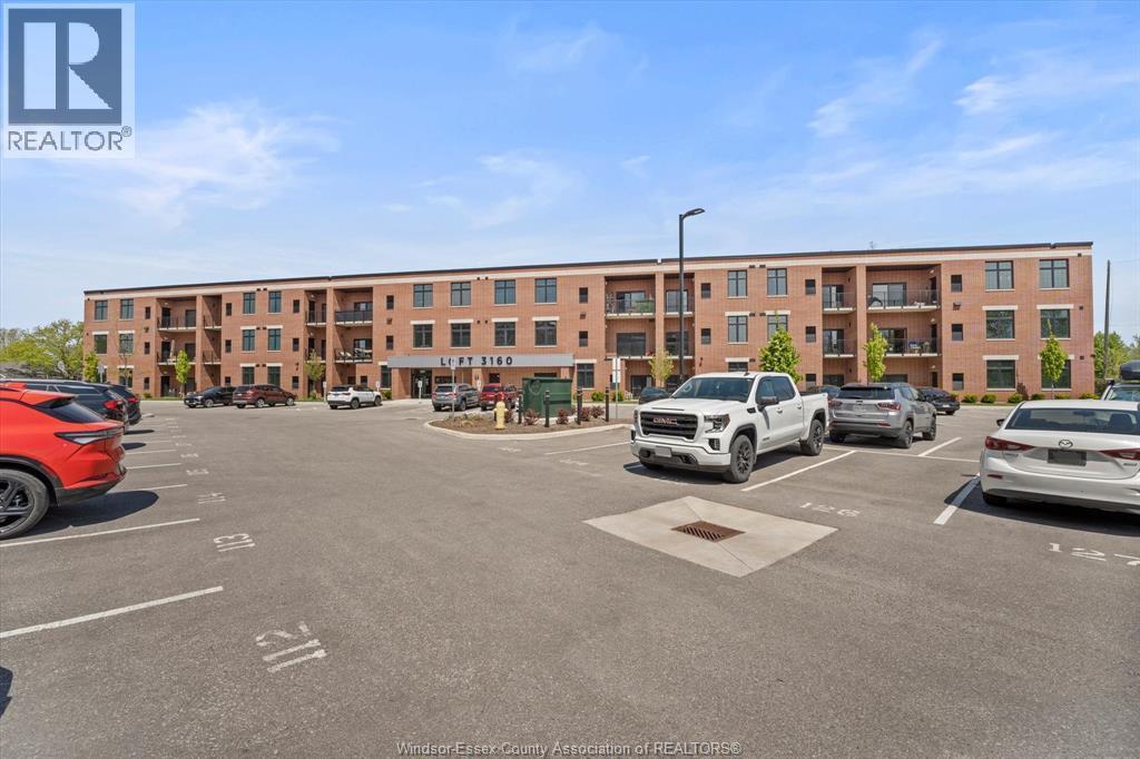 3180 Meadowbrook Lane #218, Windsor — photograph 2