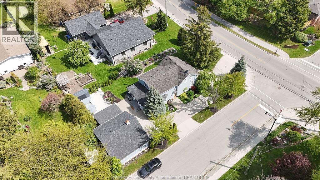 Single Family — 14242 Tecumseh Road, Tecumseh, Ontario