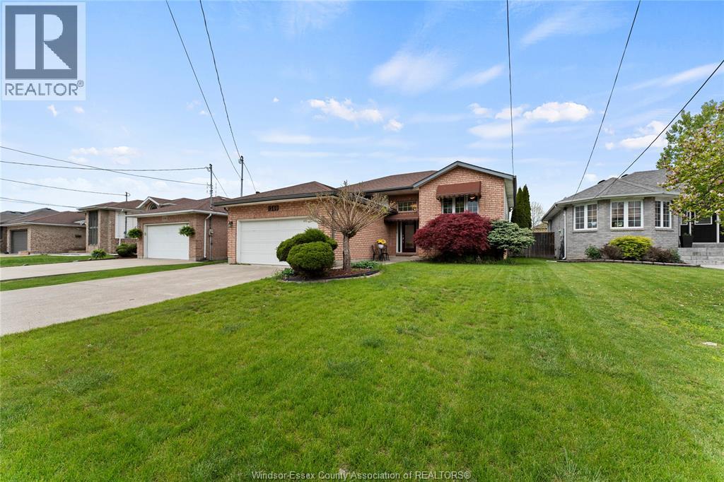 Single Family — 1560 Grand Marais Road, Windsor, Ontario