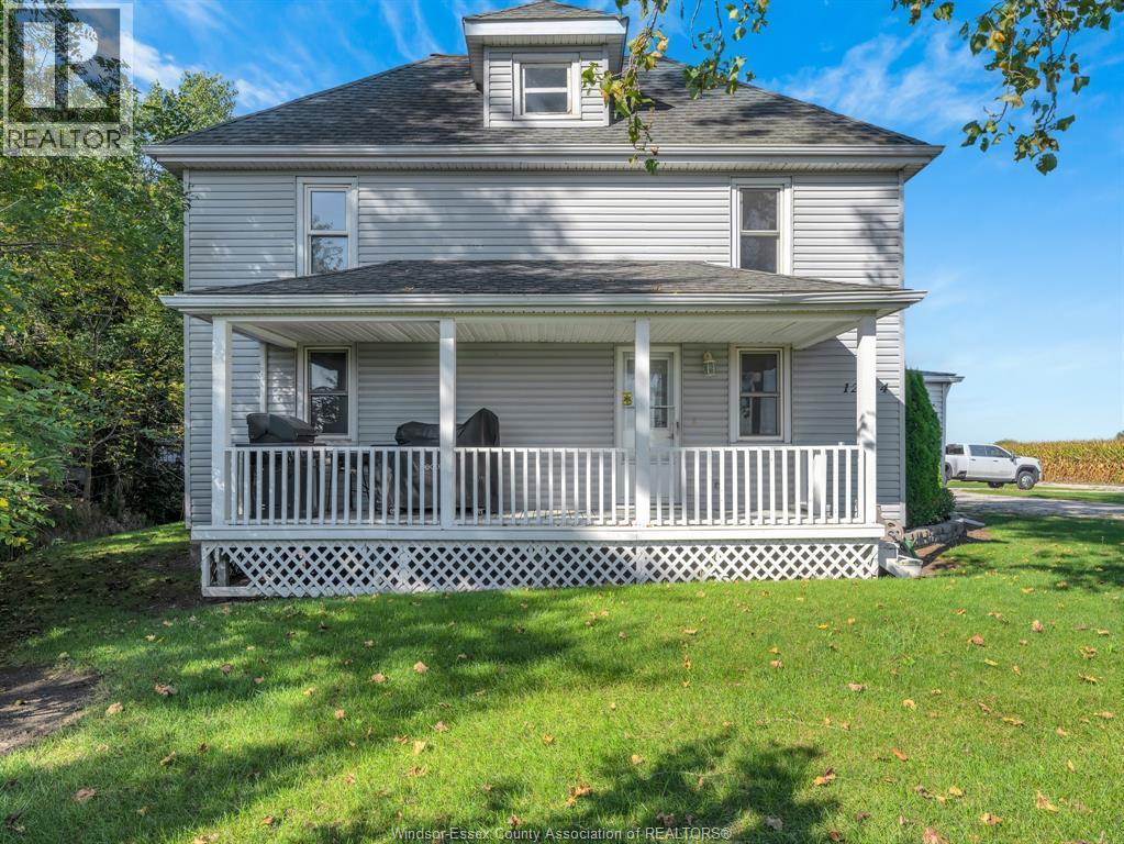 Single Family — 12144 12th Concession, Essex, Ontario
