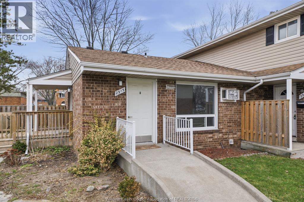 2915 Meadowbrook Lane #10, Windsor — photograph 2