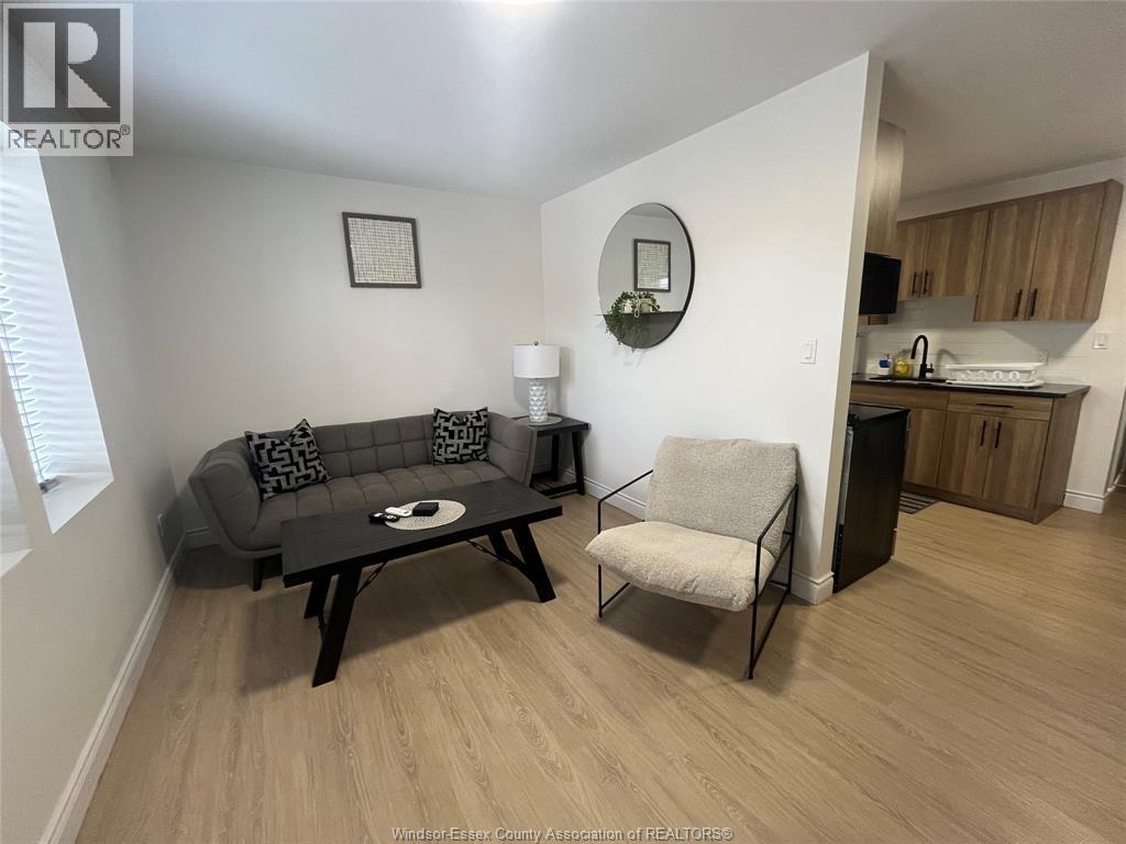 808 Ottawa Street #2, Windsor — photograph 3