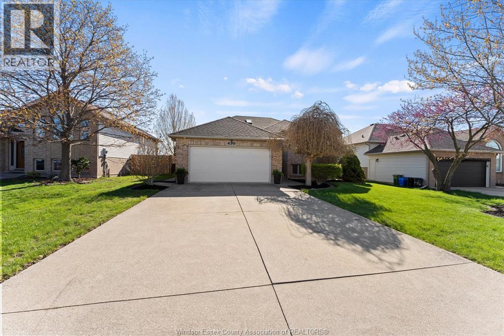 430 Woodridge Drive, Tecumseh — photograph 3