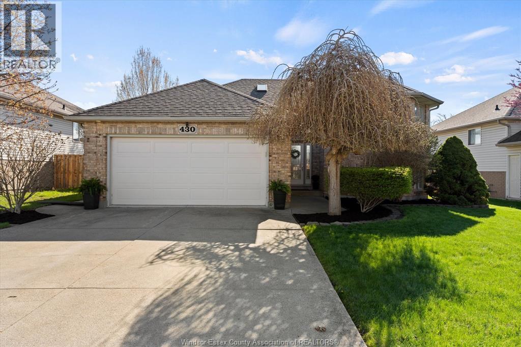 430 Woodridge Drive, Tecumseh — photograph 2