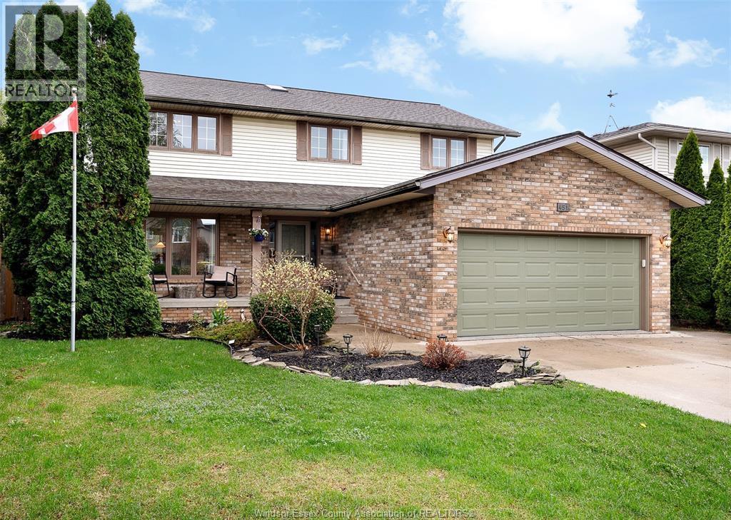 451 Gauthier Drive, Tecumseh — photograph 2