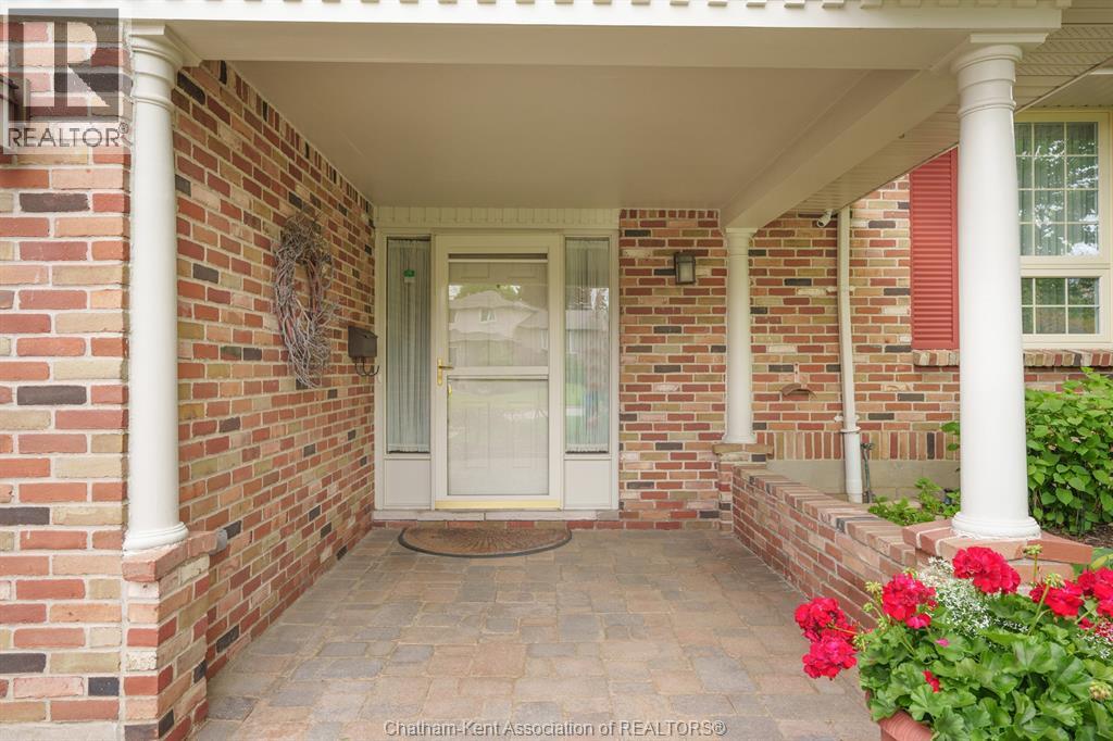 179 Chippewa Drive, Chatham — photograph 2