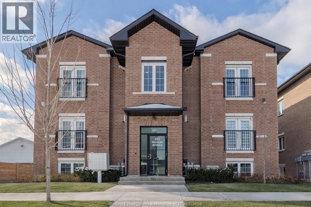 Single Family — 233 Watson Avenue, Windsor, Ontario
