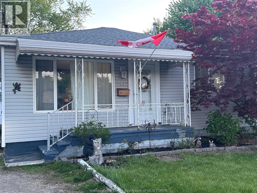 Single Family — 2527 Pillette Road, Windsor, Ontario