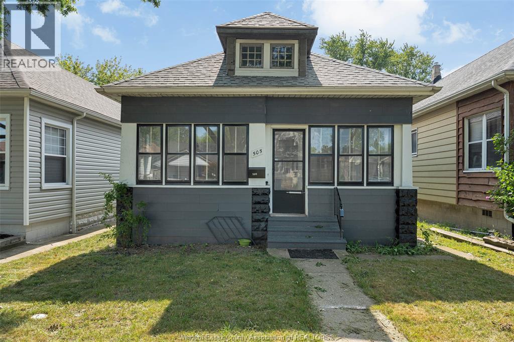 505 McKay, Windsor — photograph 2